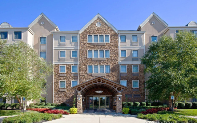 Staybridge Suites Indianapolis-Fishers by IHG