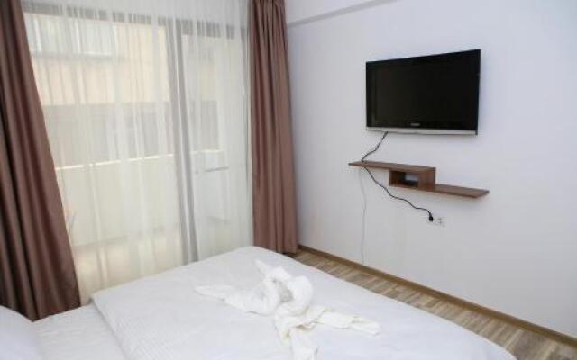 Fenix Guest House