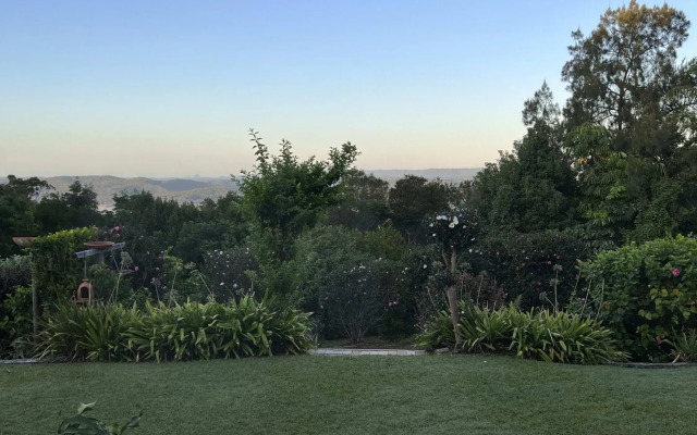Ninderry Manor- Magical Sunshine Coast Escape