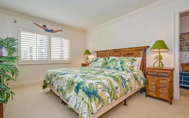 Sea Oats 217 2 Bedroom Home by RedAwning