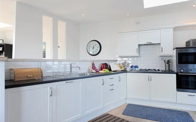 No. 2, 26 Broad Street