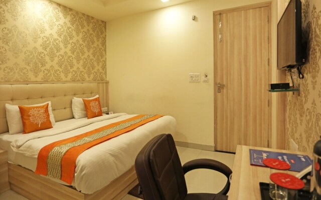 OYO 4772 Park Grand Hotel & Resort