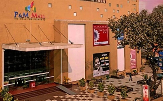 Vijaya Tej Clarks Inn