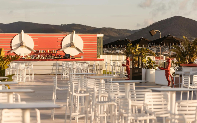 Ushuaia Ibiza Beach Club
