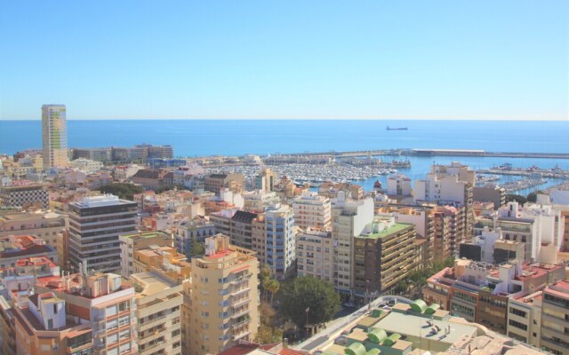 Apt. CasaTuris con vistas a Alicante
