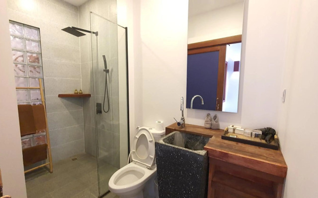 Sarina Hotel & Villa