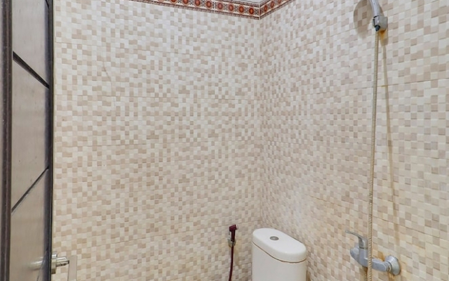 OYO 91567 Hotel Adi Guna