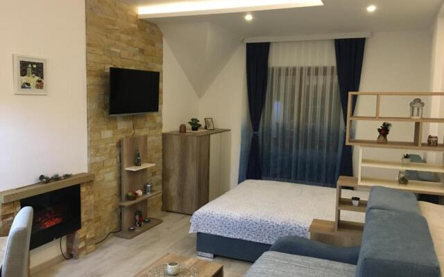 Apartment Aurora P 62