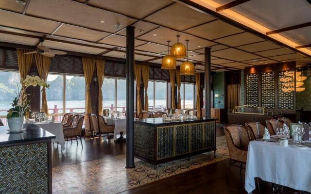 Heritage Line Ylang Cruise – Ha Long Bay & Lan Ha Bay