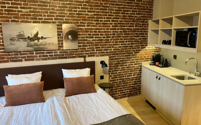 Skyline Airport Hotel - Image 5