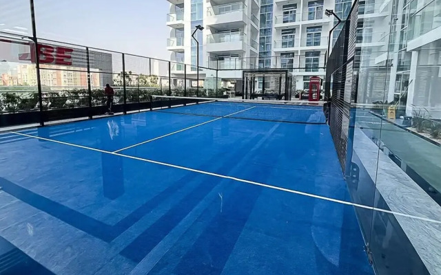 Spacious 1BR Apt in Pearlz by Danube