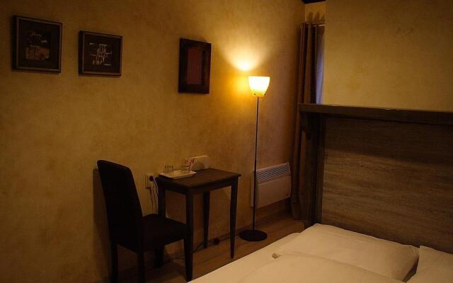 Avalon Rooms Oradea-Romania