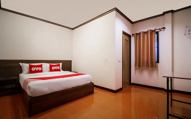 PK Residence by OYO Rooms
