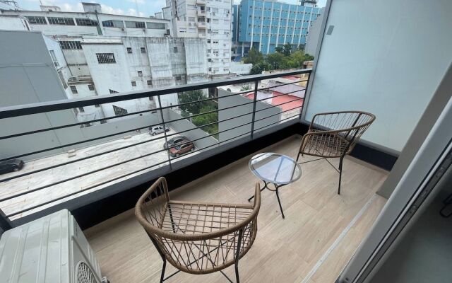 Spacious Studio in Caballito - Comfort and Location