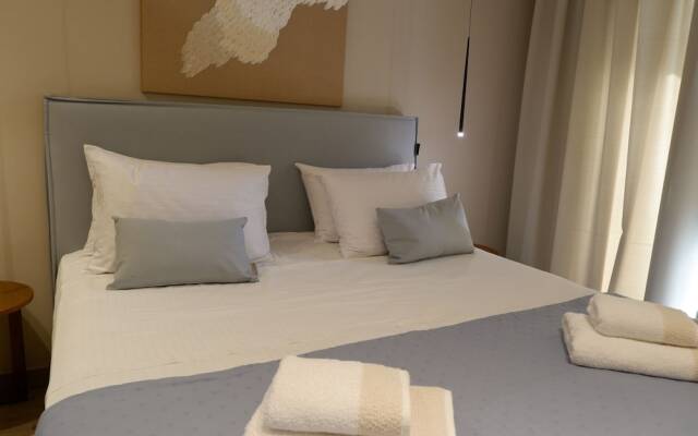 Kaiser Luxury Suites