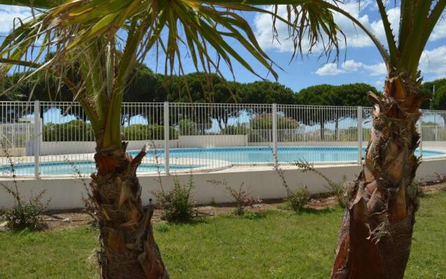 Appartement Port Camargue, 1 pièce, 4 personnes - FR-1-250-151