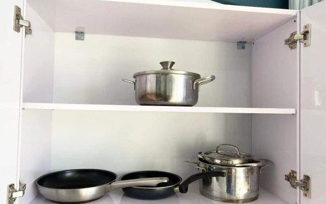 Home Away Homestay, City Center, D1