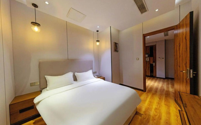 Shuiyue Hotel Xuanwu Lake Forestry University