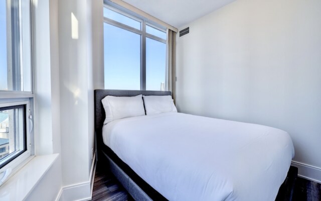 Grand Royal Condos -Mississauga SQ One