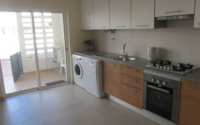 Beautiful 2-bed Apt in Cabanas de Tavira Cabrs