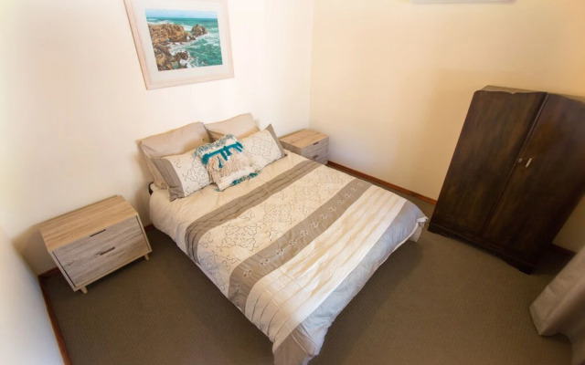 Old Swanport General Store, Swanport-Murray River