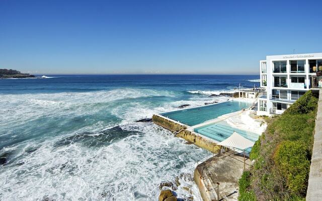 Bondi Beach Gorgeous Apartment H323