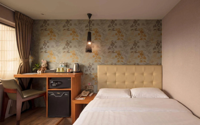 Urtrip Hotel