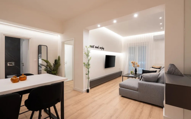 Exclusive and Deluxe Apartment in Athens