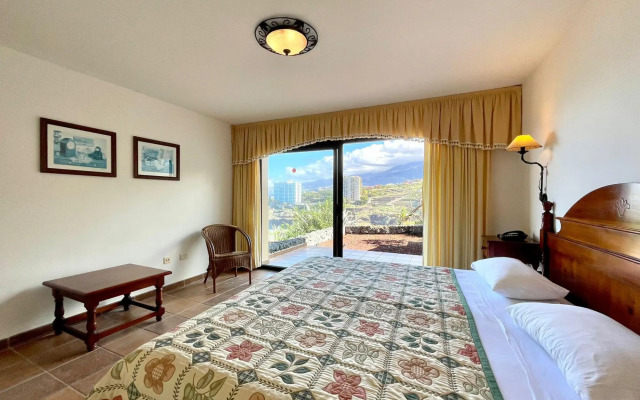 Estandar con estupenda piscina,Playa Los Roque