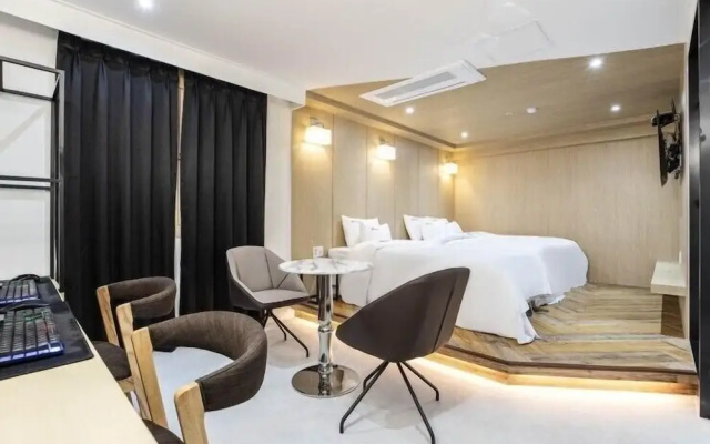 Hotel Luna
