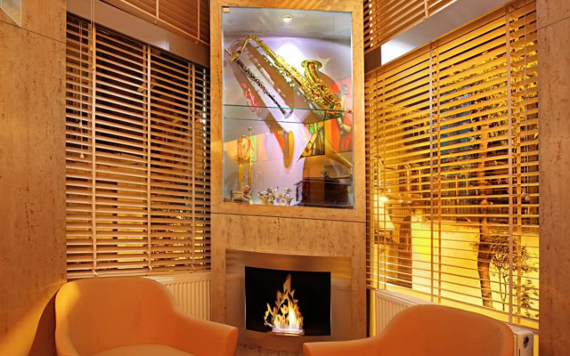 Jazz Hotel