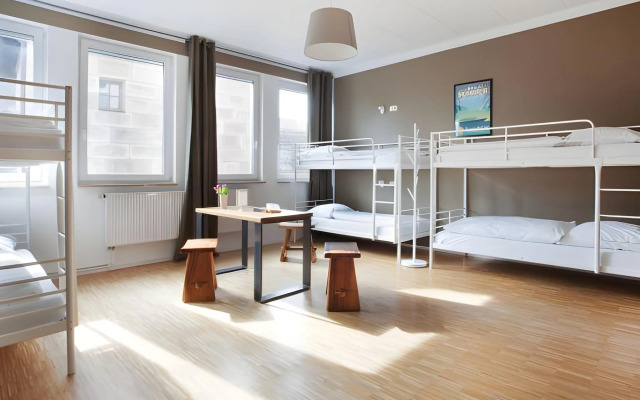Five Reasons Hotel & Hostel