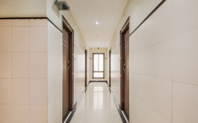 OYO VSK145 Ssg Residency