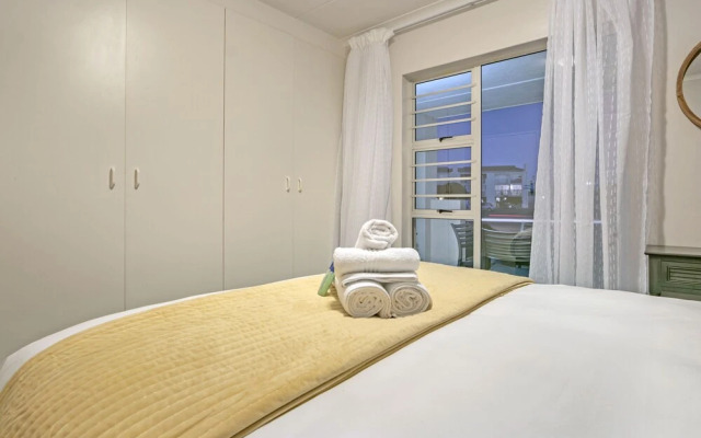 Big Bay Beach Club 98