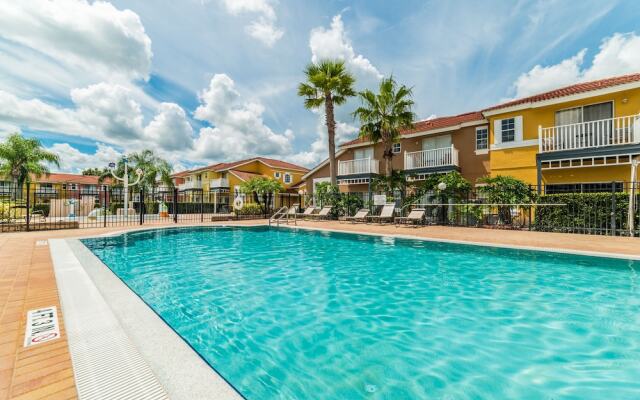 Lake Berkley - 7 Bed 5 Baths Villa