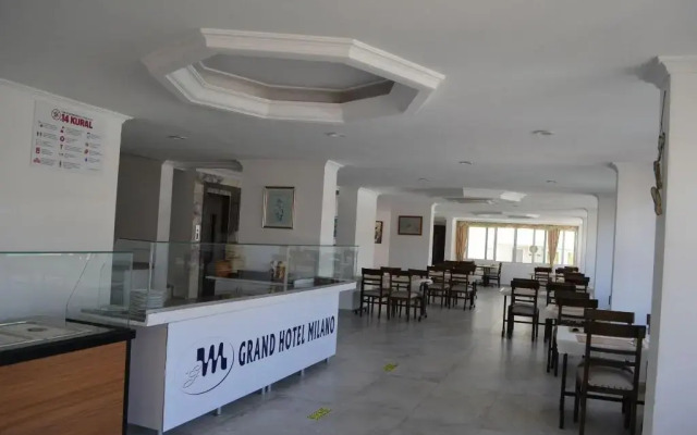 Grand Milano Hotel