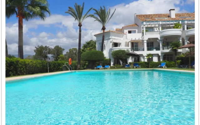 Marbella Holiday & Golf Garden Apartment