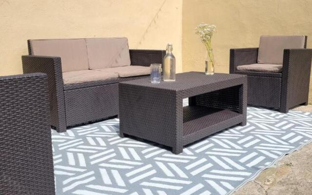 The Lawrence, 2 Bedroom Victorian House