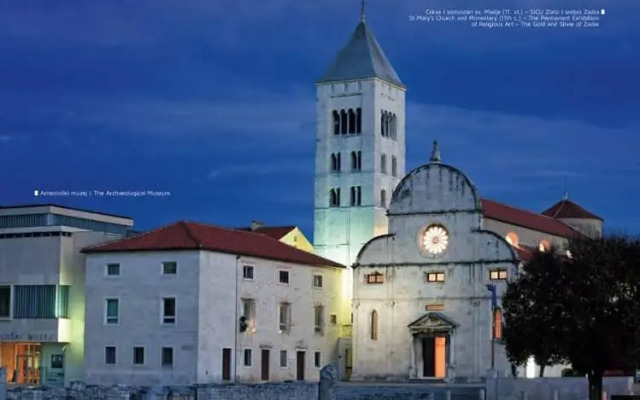 Reza Luxury Apartment