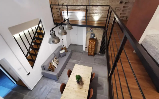 The Address Loft 22ppl