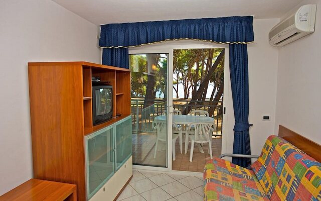 Arena Verudela Beach Apartments