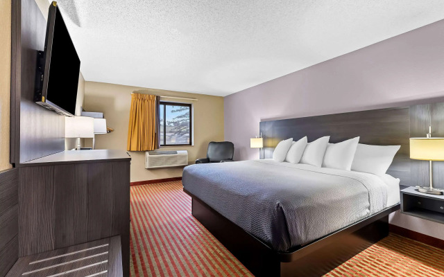 Super 8 by Wyndham Amsterdam
