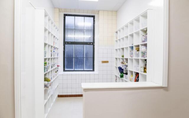 Gardiner House Hostel