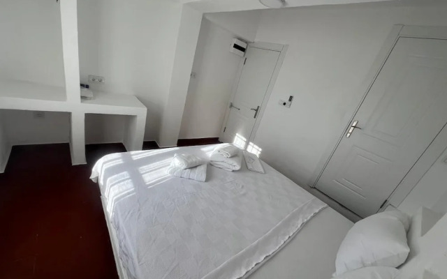Ayvalık City House