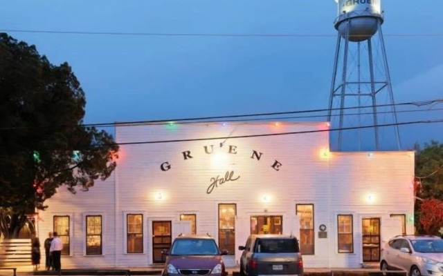 Ww D101 2 Bedroom Condo