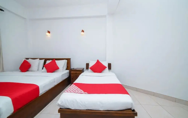 Oyo 559 Mapura Rest