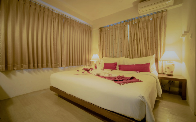 Villa Cha Cha Banglumphu