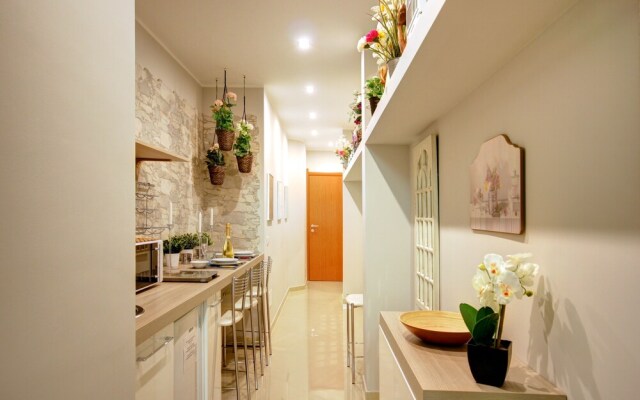 Charlie & Beethoven Apartments