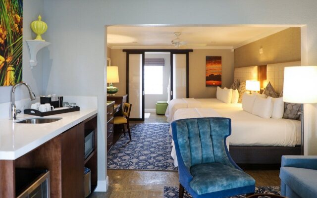 Almond Tree Inn Hotel - Adults Only