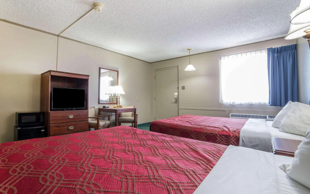 Econo Lodge Salina Scenic Route 89 & I-70